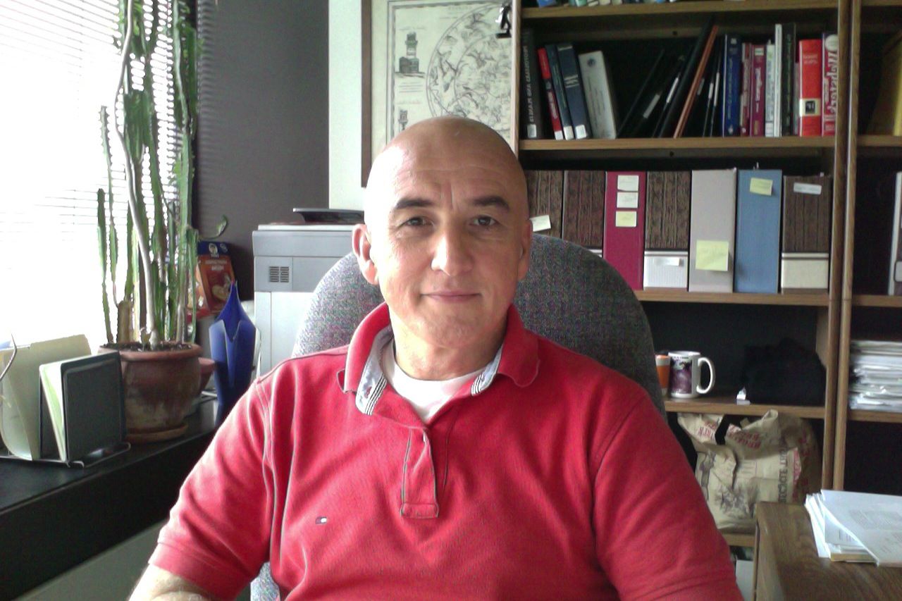 Massimo Robberto in his office at STScI