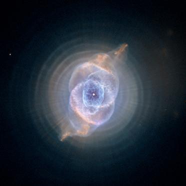 Cat's Eye Nebula (Press Release: STSCI-2004-27)
