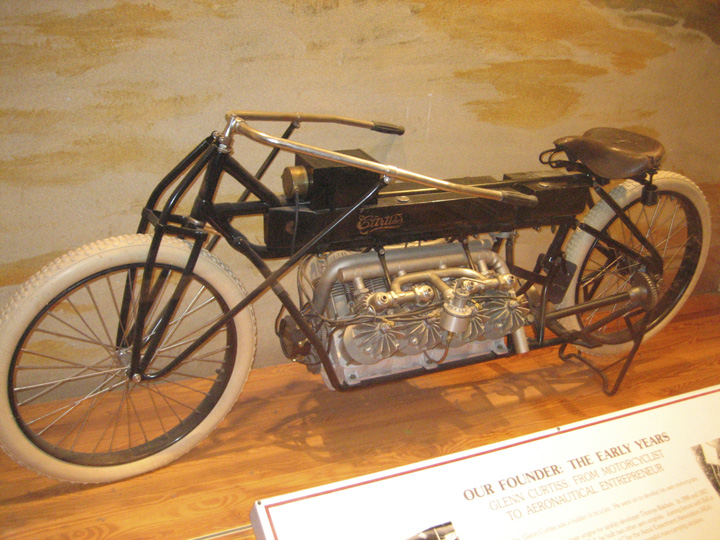 Smithsonian_3821