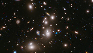 Hubble Frontier Fields